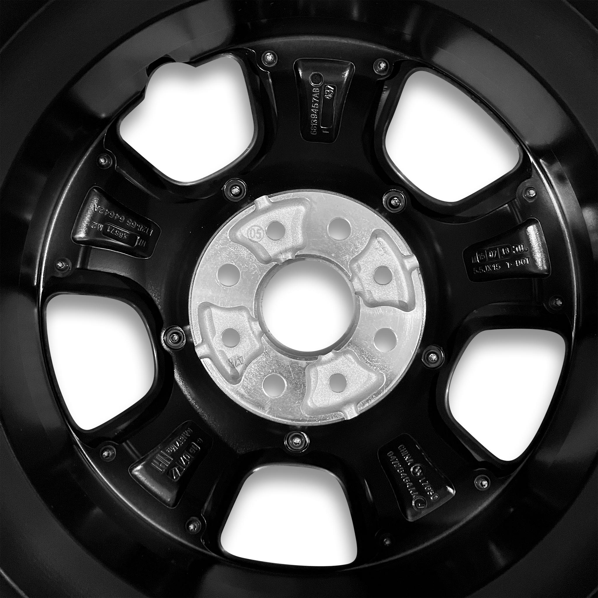 2013-2019 Fiat 500 15x5.5 Genuine OEM Alloy Wheel / Rim view 4